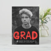 Foto-Graduationspartei für Rotes Spray Einladung (Stehend Vorderseite)