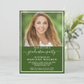 Foto Green High School Graduation Party Einladung (Stehend Vorderseite)