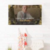 Foto Happy Retirement Party Gold Confetti Banner (Insitu)
