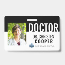 Foto-ID des Minimalistischen Black Medical Doctor