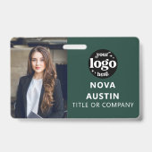 Foto-ID für Grüne Mitarbeiter mit QR-Code-Firmenlo Ausweis (Vorderseite)