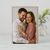 Foto & Kalligrafie Minimalistisch Real Gold Weddin Folieneinladung (Stehend vorne)