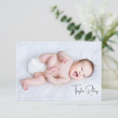 Foto Kalligrafie Name Birth Stats New Baby Dankeskarte (Stehend Vorderseite)