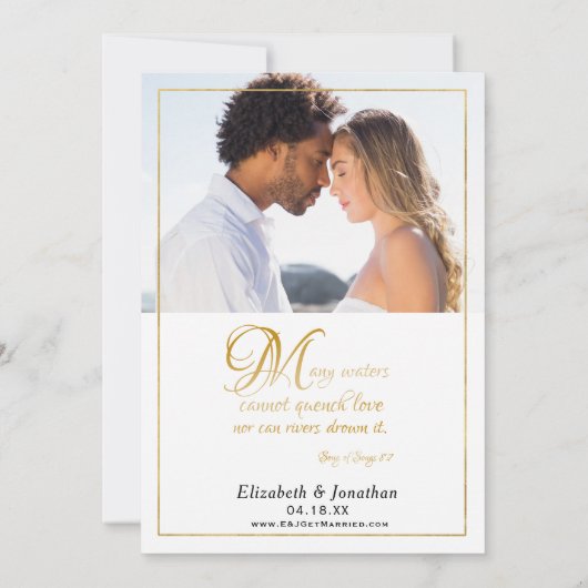 Foto Many Waters Scripture Elegantes Gold Script Einladung (Rückseite)