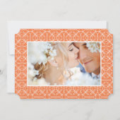 Foto MCM Coral Orange Moderne Typografie Hochzeit Einladung (Rückseite)