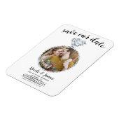 Foto mit weißem Diamantring Save the Date Magnet (Linke Seite)