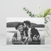 Foto mit White Hand Letters Save the Date (Stehend Vorderseite)