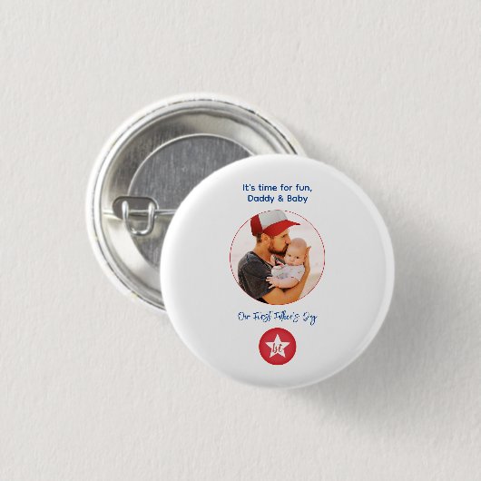 Foto Modern Simple Typografy First Vathday Button (Vorne & Hinten)