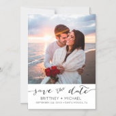 Foto Modern White Save the Date Magneteinladung (Vorderseite)