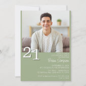 Foto Moderne Minimalistische Szene Grün 21. Geburt Einladung (Vorderseite)
