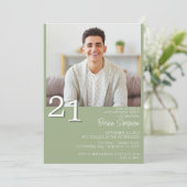 Foto Moderne Minimalistische Szene Grün 21. Geburt Einladung (Stehend Vorderseite)