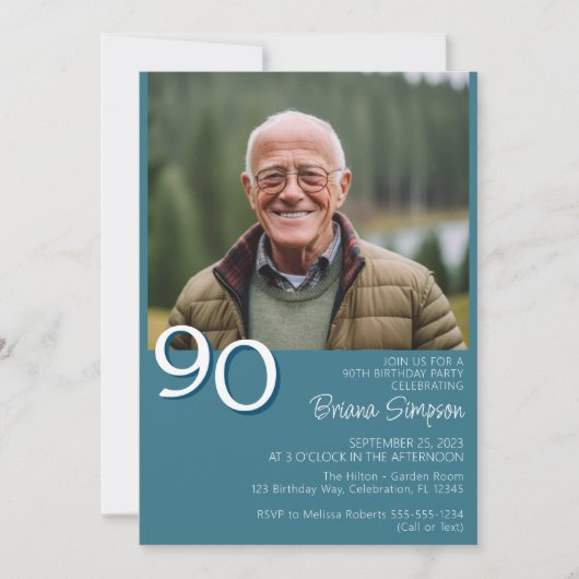 Foto Modernes Minimalistisches Aquamarin 90. Gebur Einladung (Vorderseite)