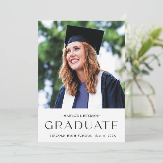 Foto Modernes Portrait Abschluss Ankündigung (Stehend Vorderseite)