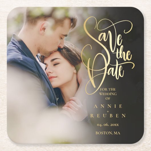 Foto Modernes Save the Date Elegantes Gold Script Rechteckiger Pappuntersetzer (Vorderseite)
