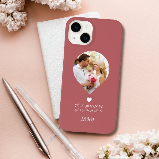 Foto Monogram Romantic Heart Coodinates Modern Case-Mate iPhone Hülle