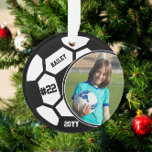 Foto Name des Fußballspielers beibehalten Ornament<br><div class="desc">Dieses Design verfügt über einen Fußball-Hintergrund mit Platz für einen Namen, Nummer und Foto. Klicken Sie auf die Schaltfläche Anpassen für mehr Flexibilität beim Anpassen des Textes! Variationen dieses Designs sowie der Koordinationsprodukte sind in unserem Shop, zazzle.com/store/doodlelulu, erhältlich. Kontaktieren Sie uns, wenn Sie dieses Design für ein bestimmtes Produkt verwenden...</div>