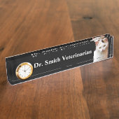 Foto Namenschild, Rezeption, Büro. Namensplakette (Seite)