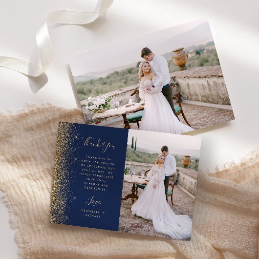 Foto Navy Blue Gold Glitzer Script Hochzeit Dankeskarte