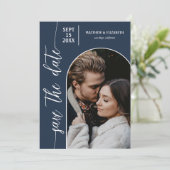 Foto Navy Blue QR Code Hochzeit Save The Date (Stehend Vorderseite)