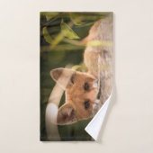 Foto of a Cute Little Orange Fox Badhandtuch Set (Handtuch)