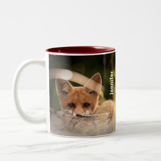 Foto of a Cute Little Orange Fox Zweifarbige Tasse (Links)