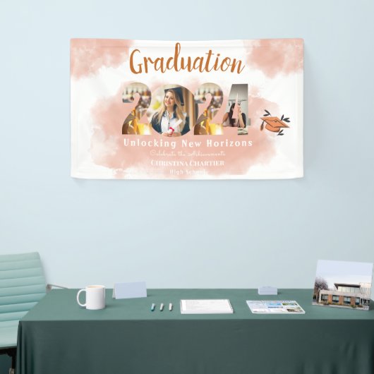 Foto Peach Fuzz 2024 Custom Graduation Party Banner (Messeveranstaltung)