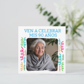 Foto Personalizada Mis 90 Años Fiesta Einladung (Stehend Vorderseite)