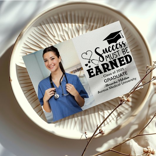 Foto Pflege Uni Graduate Ankündigung