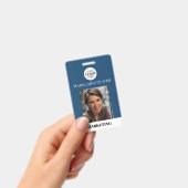 Foto QR Code Blue Logo Abzeichen für Mitarbeiter-I Ausweis (Handheld)