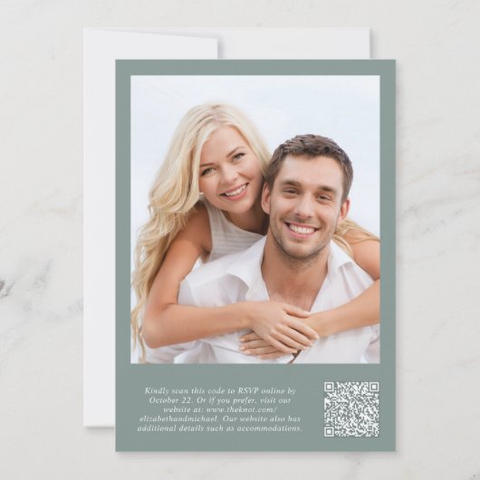 Foto QR Code Sage Green Background Vellum Overlay Einladung (Rückseite)