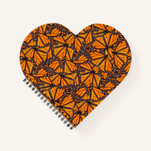 Foto Realistische Monarchschmetterlinge Notizblock