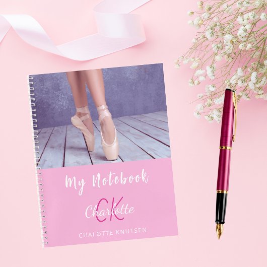 Foto Rosa weiße Monogramm Notizblock