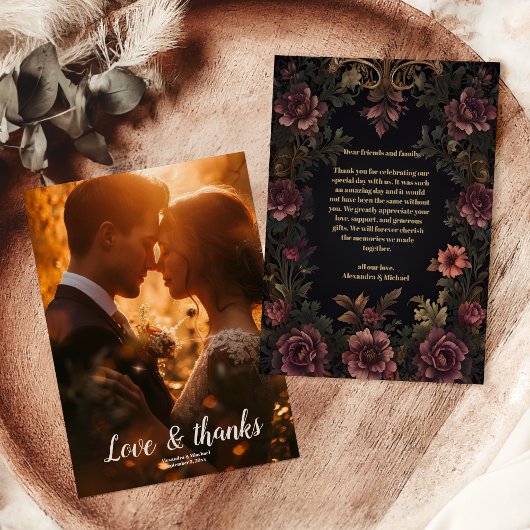 Foto Royal Viktorianisch Floral Gothic Wedding Dankeskarte