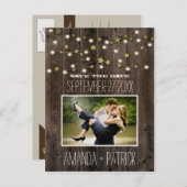 Foto Rustikales Stallholz Hochzeit speichern Sie d Ankündigungspostkarte (Vorne/Hinten)