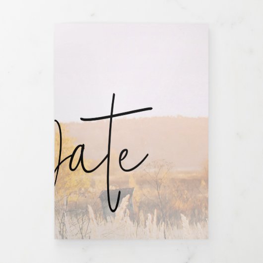 Foto-Skript Hochfahren speichern Sie die Datumskar Dreifach Gefaltete Einladung (Cover)