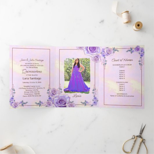 Foto Spanisch Rosa Lavendel Rose Quinceanera Dreifach Gefaltete Einladung (Innenseite)