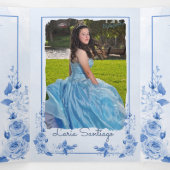 Foto Spanish Light Blue Rose Quinceanera Dreifach Gefaltete Einladung (Innenseite Mitte)