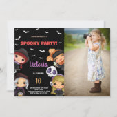 Foto Spooky Party Schwarzes Halloween Geburtstag Einladung (Vorderseite)