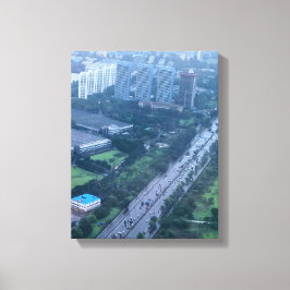 Foto städtischer Gebäude tagsüber Leinwanddruck