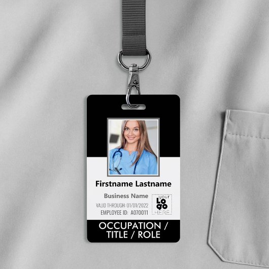 Foto, Strichcode, Personalname und Logo Schwarzes  Ausweis
