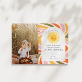 Foto Sun Rainbow Retro Boho Wavy 1. Geburtstag Einladung