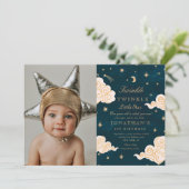 Foto Twinkle Little Stars Niedlich Mond 1. Geburts Einladung (Stehend Vorderseite)