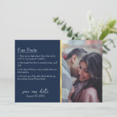 Foto über Braut und Groom Facts über Navy Blue Einladung (Stehend Vorderseite)