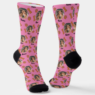 Foto und Name des Hundes, mit Knochen- und Paw-Dru Socken