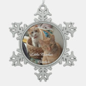 Foto und Namen von zwei Katzen, Schneeflocken Zinn-Ornament (Vorderseite)