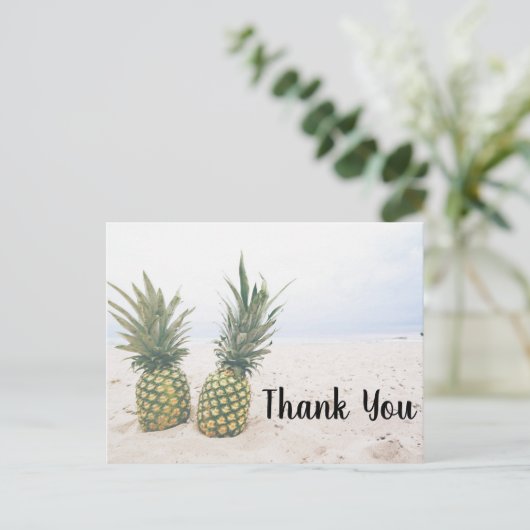 Foto von 2 Ananas am Strand Danke Postkarte (Stehend Vorderseite)