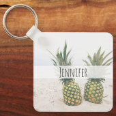 Foto von 2 Ananas am Strand Schlüsselanhänger (Vorderseite)