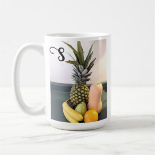 Foto von Früchten mit Bibelverse Custom Initial Kaffeetasse