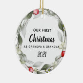 Foto von Greenery First Christmas Keramik Ornament (Rechts)