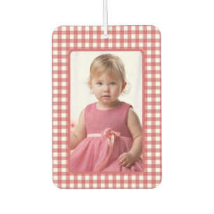 Foto von Mädchen auf rot-weiß kariertem Gingham-Ka Autolufterfrischer